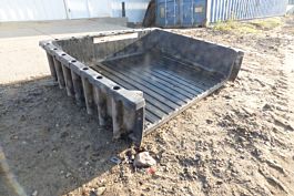 POLARIS RANGER 700 EFI 6X6 06 BED BOX 5435690-070 43626