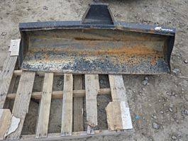 CLUB CAR XRT 1550 SE DIESEL 07 BUCKET 102930101 46744