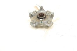 YAMAHA YXZ 1000 EPS 16 WHEEL HUB FRONT REAR 2HC-F5111-00-00 #1 48077